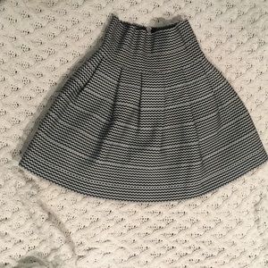 Evenuel skirt